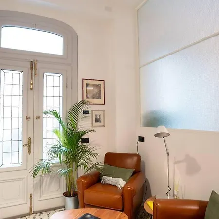 Test Apartment Como